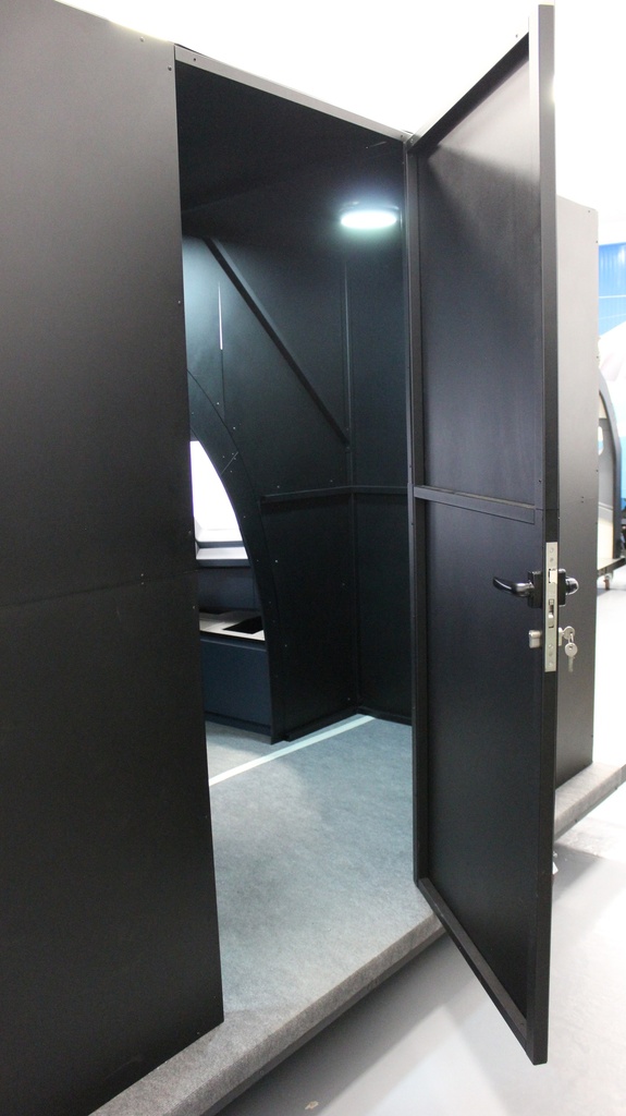 Estructura IOS trasera para cockpits