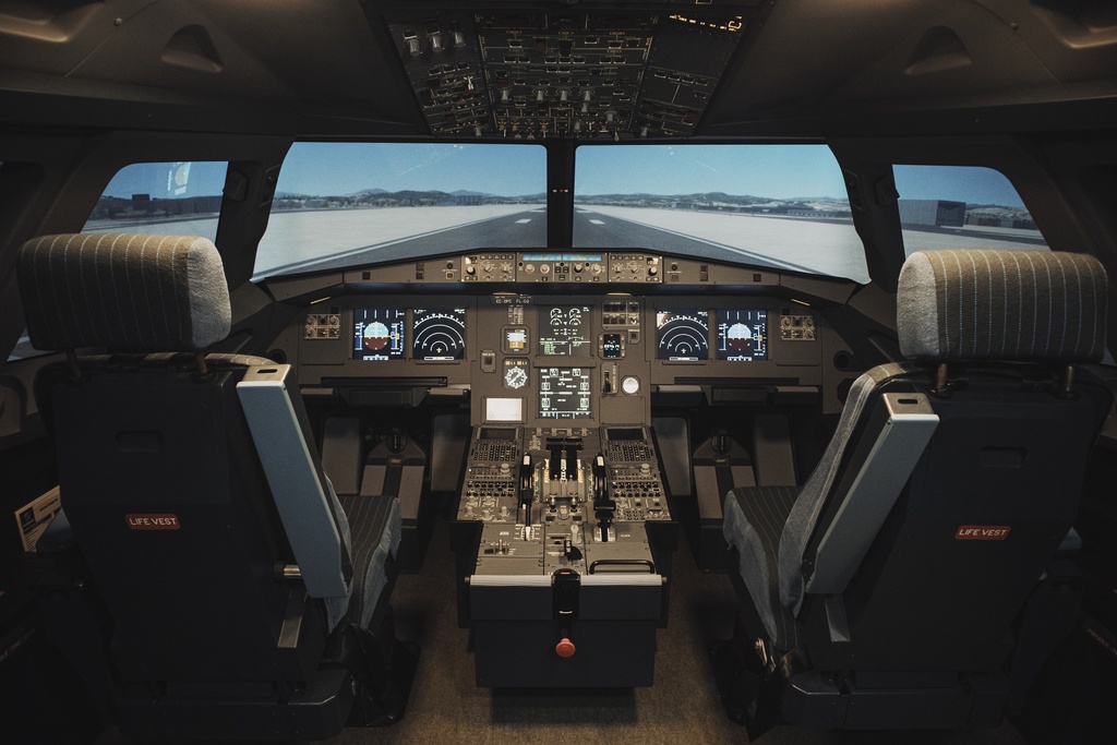 A320 Cockpit Completo
