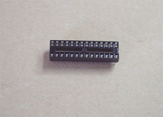 [4TPZ28] socket 28 pin (x4)